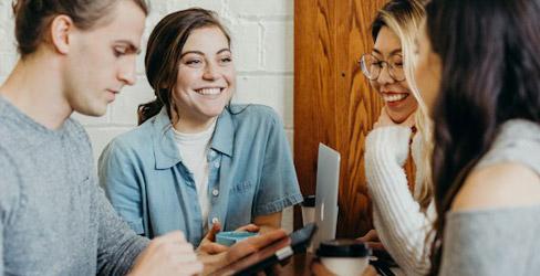 Rémunérations et tendances dans la communication digitale, marketing et e-commerce