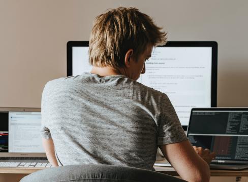 Quel langage de programmation choisir en 2023 ? 