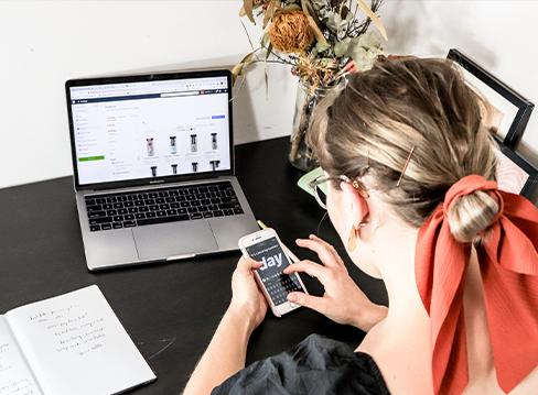 Où se former et où travailler dans la communication digitale, le marketing et e-commerce ?