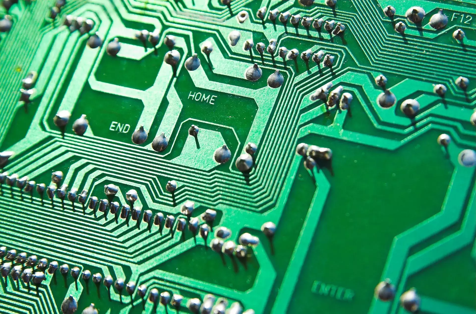 Les métiers du sécurité, réseau et cloud